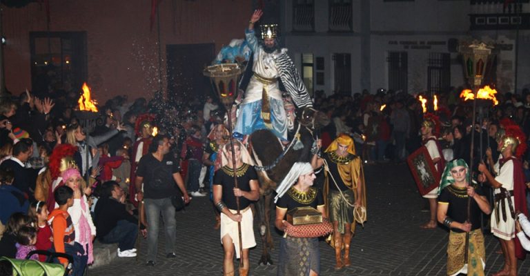 Ya vienen los Reyes: guía para seguir todas las cabalgatas de la comarca