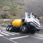 accidente camion muelle garachico (5)