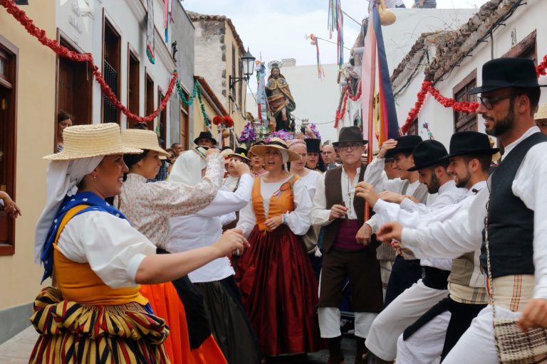 San Roque vuelve a las calles