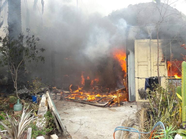 Una bombona incendia la casa-cueva de la montaña de Aregume