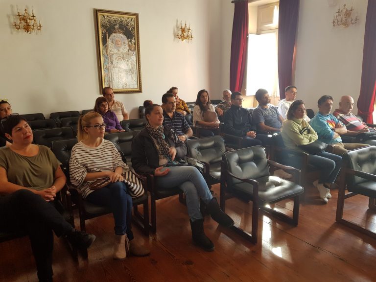 Un nuevo convenio incorpora a 18 desempleados en la Villa