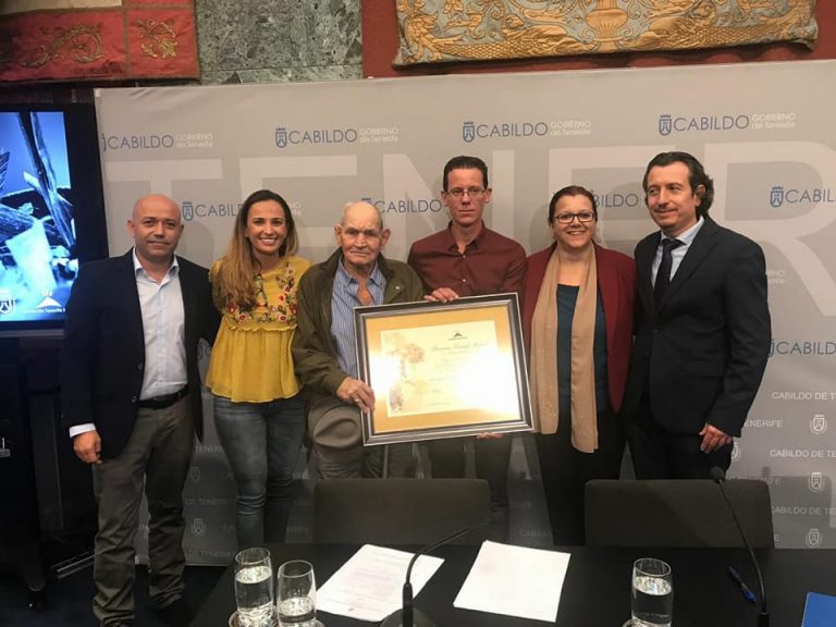 María y Facundo se llevan para Los Carrizales el Premio Tenerife Rural