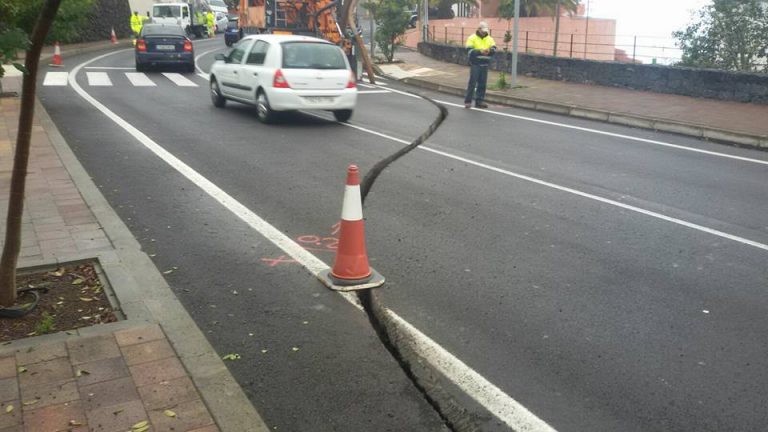 La fibra óptica se despliega en El Tanque