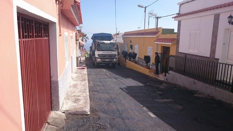Ayuntamiento y Cabildo llevan a cabo el tercer plan de asfaltado