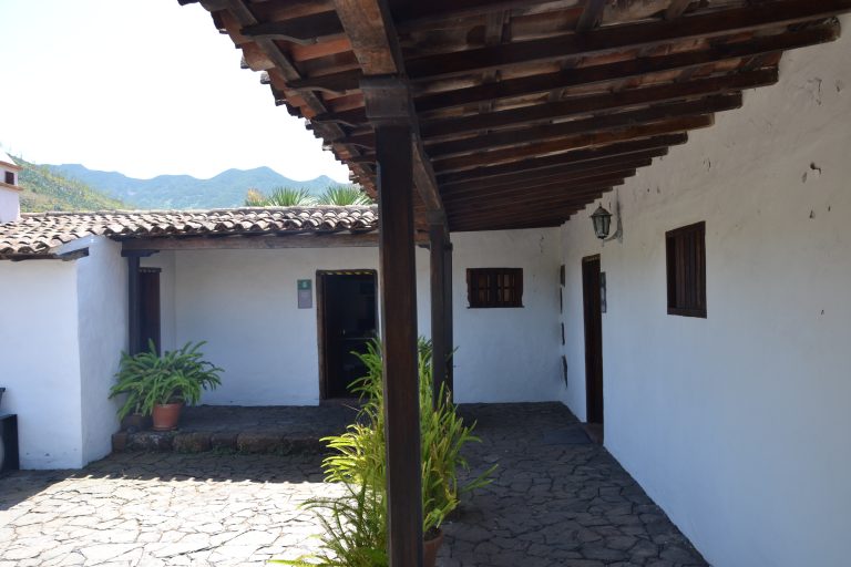 El Cabildo pone en marcha dos rutas autoguiadas en Los Pedregales