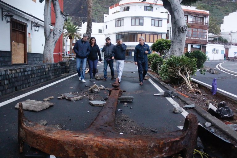 Gobierno y Cabildo decretarán ayudas para rehabilitar la Villa y Puerto
