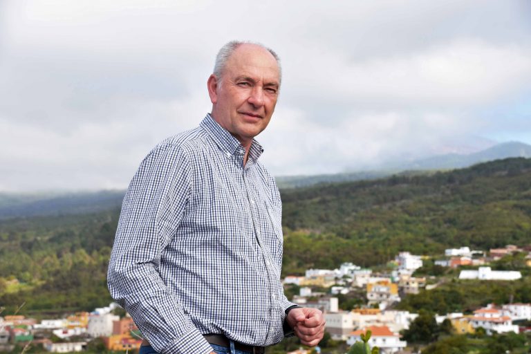 Pablo Estévez: «Los vecinos ven necesidad de renovación del grupo del gobierno»