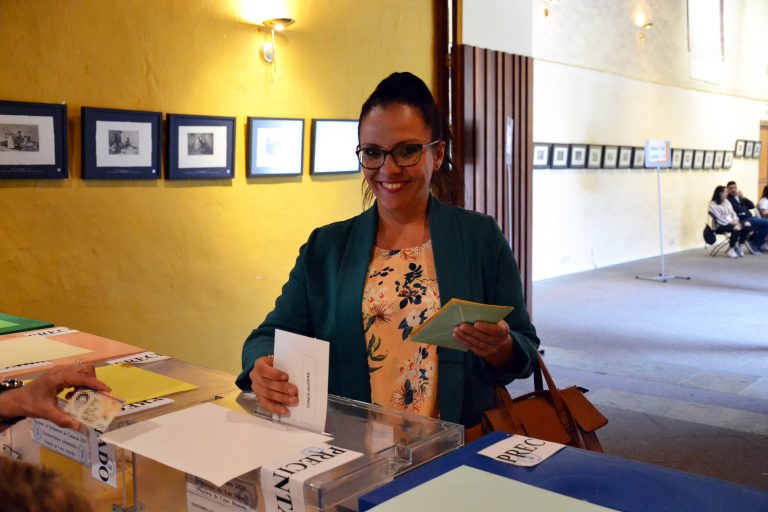 Raquel González: «Espero llegar a un acuerdo con CC, pero nadie me ha llamado»