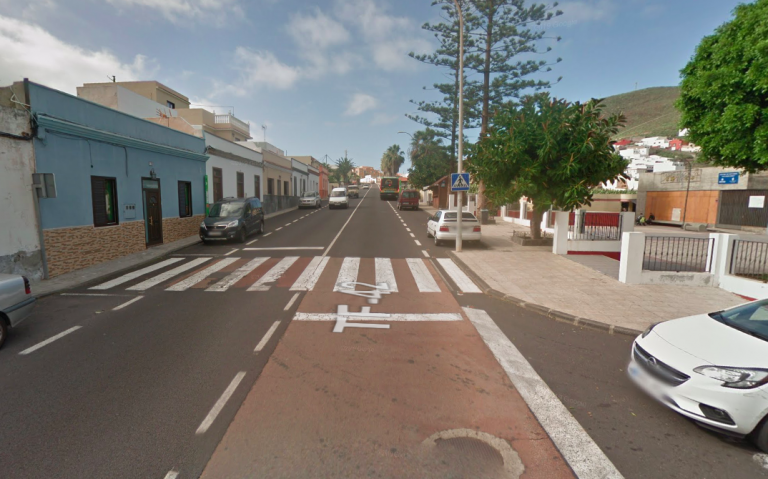 Herido tras ser atropellado en un paso de peatones de Las Canteras