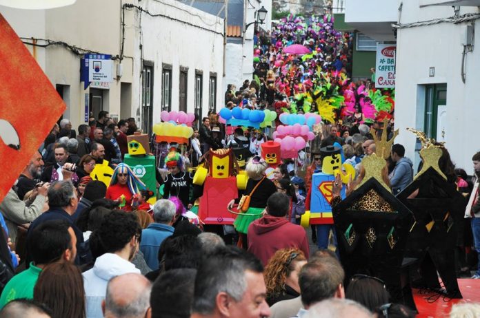 coso carnaval la caleta