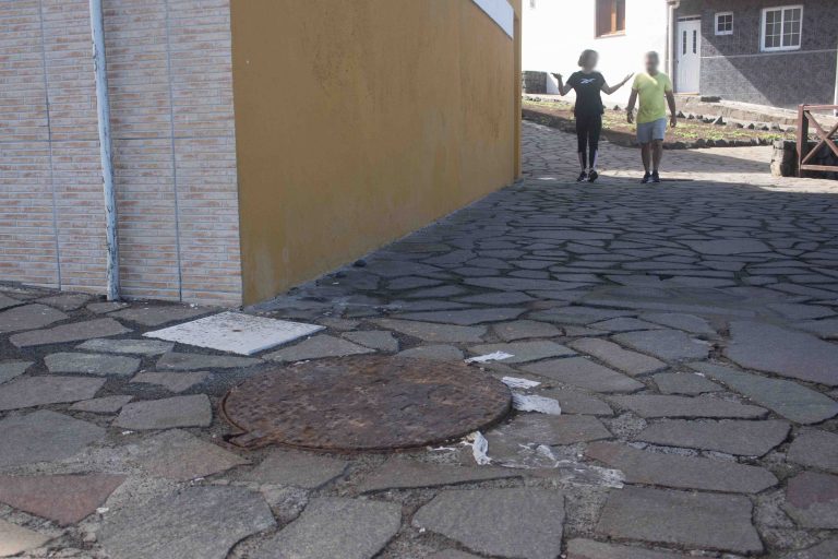 La red de saneamiento de la costa de La Caleta de Interián ya tiene presupuesto para su mejora