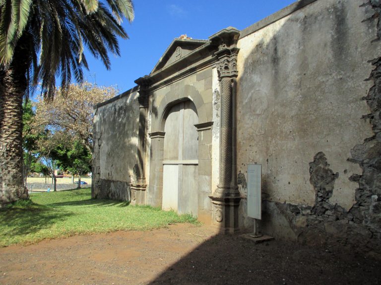 El Ayuntamiento recibe 150 mil euros para la restauración del ‘Cementerio Viejo’