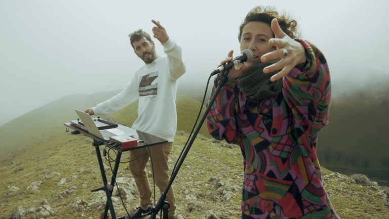 Isa Izquierdo&MVBA ponen el broche musical a la jornada del viernes 16 en Buenavista Diversa